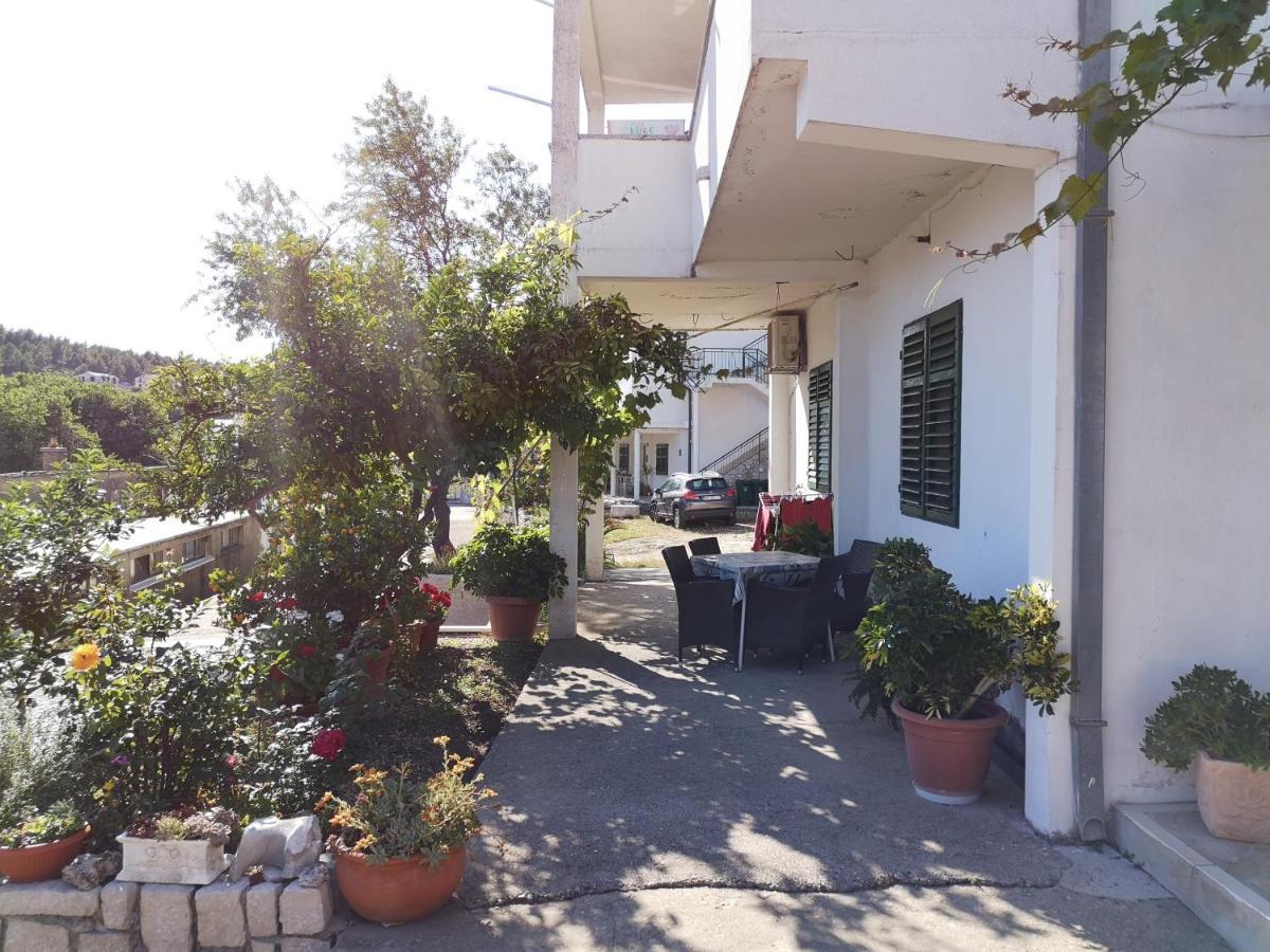 Apartman Mare درفينيك المظهر الخارجي الصورة