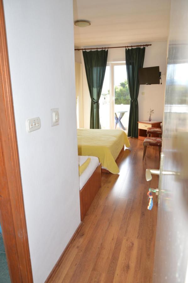 Apartman Mare درفينيك المظهر الخارجي الصورة